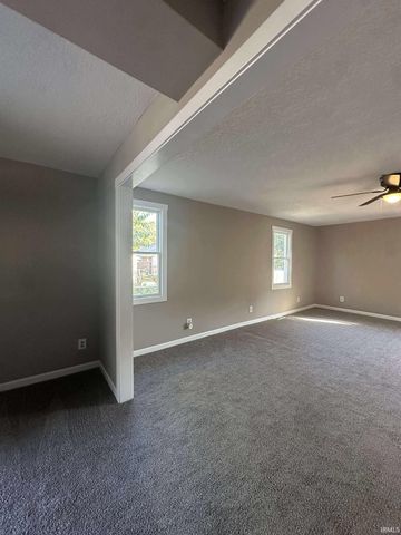 615 North Street, Huntington, IN 46750