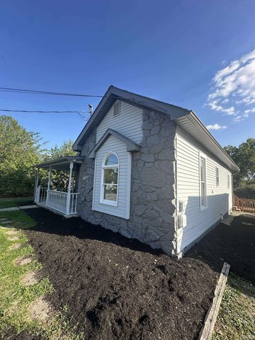 615 North Street, Huntington, IN 46750