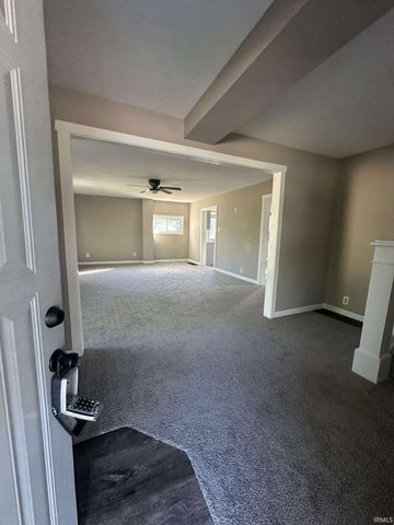 615 North Street, Huntington, IN 46750