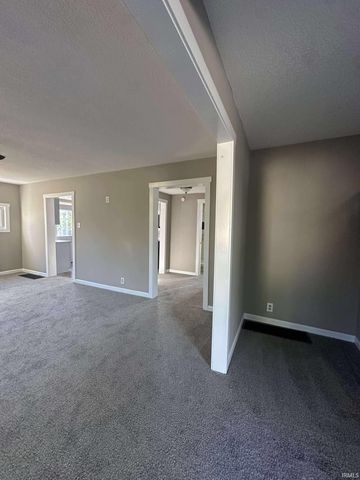 615 North Street, Huntington, IN 46750