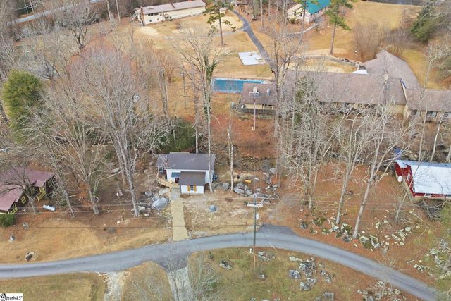 401 Rocky Bottom Road, Sunset, SC 29685