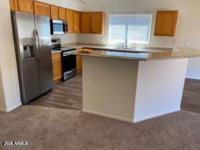 16640 S 25th Street, Phoenix, AZ 85048