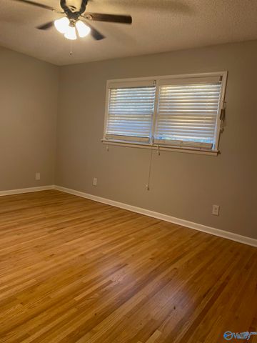 4411 Mcclain Lane, Huntsville, AL 35810