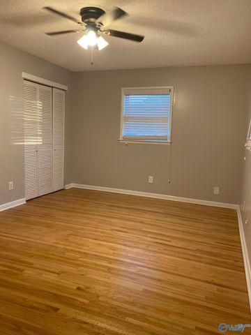 4411 Mcclain Lane, Huntsville, AL 35810