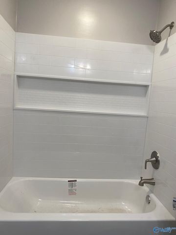 4411 Mcclain Lane, Huntsville, AL 35810