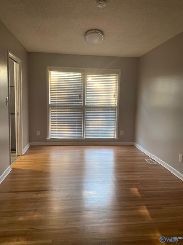 4411 Mcclain Lane, Huntsville, AL 35810