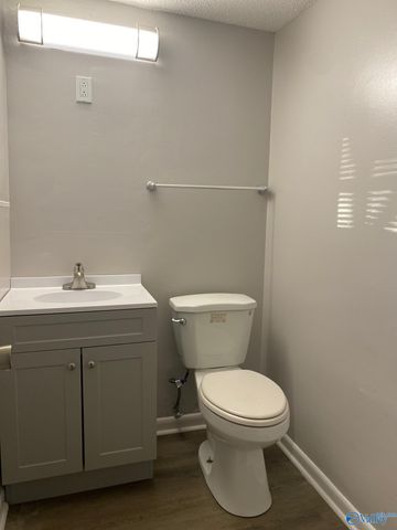 4411 Mcclain Lane, Huntsville, AL 35810