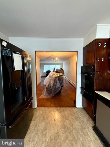 446 N DAGGETT ST, Philadelphia, PA 19151