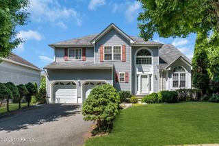 26 Brandywine Drive, Matawan, NJ 07747