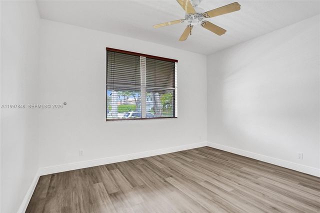 10800 Haydn Dr 0, Boca Raton, FL 33498