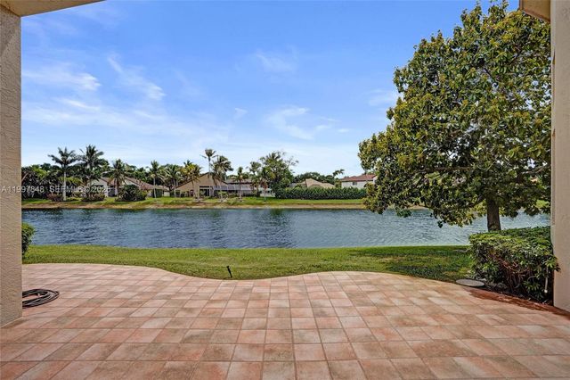 10800 Haydn Dr 0, Boca Raton, FL 33498