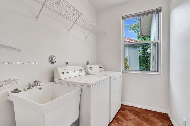 10800 Haydn Dr 0, Boca Raton, FL 33498