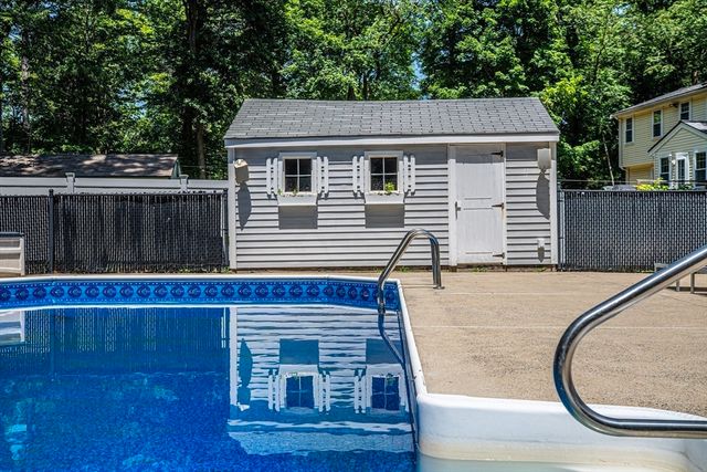 179 High St, Norwell, MA 02061