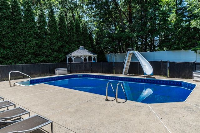 179 High St, Norwell, MA 02061