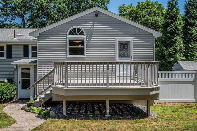 179 High St, Norwell, MA 02061