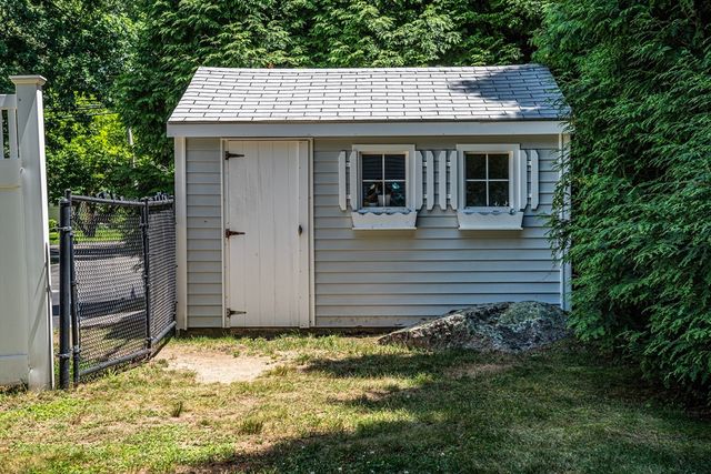 179 High St, Norwell, MA 02061