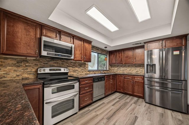 3230 Brookgreen Drive, Houston, TX 77339