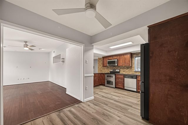 3230 Brookgreen Drive, Houston, TX 77339
