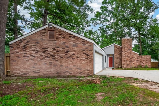 3230 Brookgreen Drive, Houston, TX 77339