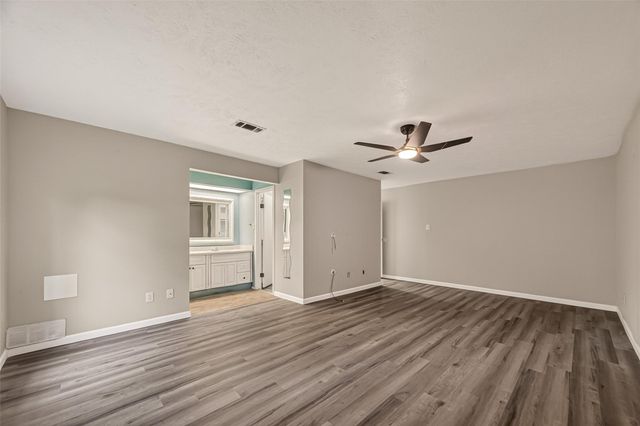 3230 Brookgreen Drive, Houston, TX 77339