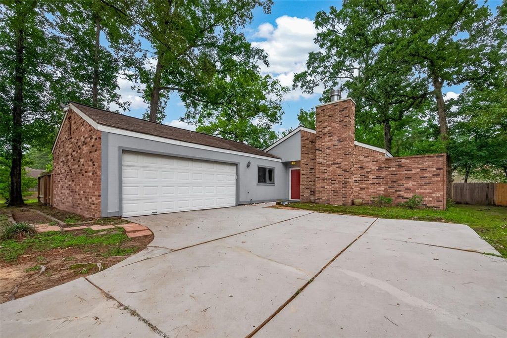 3230 Brookgreen Drive, Houston, TX 77339