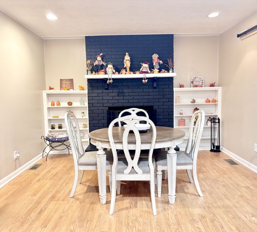 2021 Riverbend Rd, Hopkinsville, KY 42240