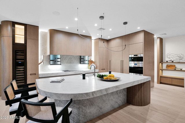 3434 E SAN CARLOS Place, Chandler, AZ 85249