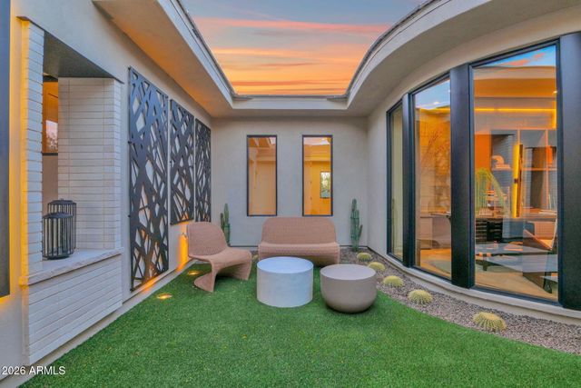 3434 E SAN CARLOS Place, Chandler, AZ 85249