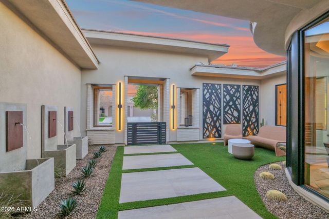 3434 E SAN CARLOS Place, Chandler, AZ 85249