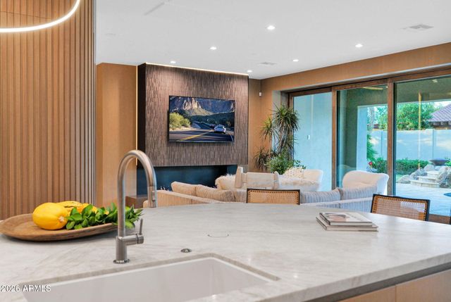 3434 E SAN CARLOS Place, Chandler, AZ 85249