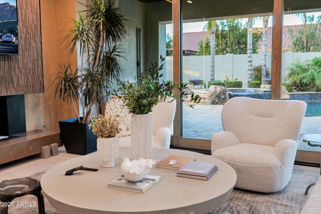 3434 E SAN CARLOS Place, Chandler, AZ 85249