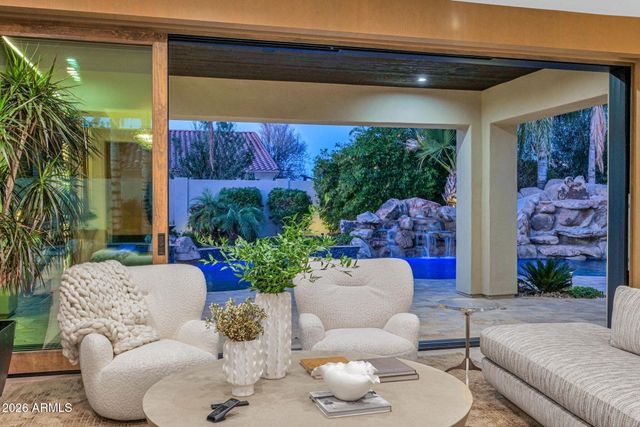 3434 E SAN CARLOS Place, Chandler, AZ 85249