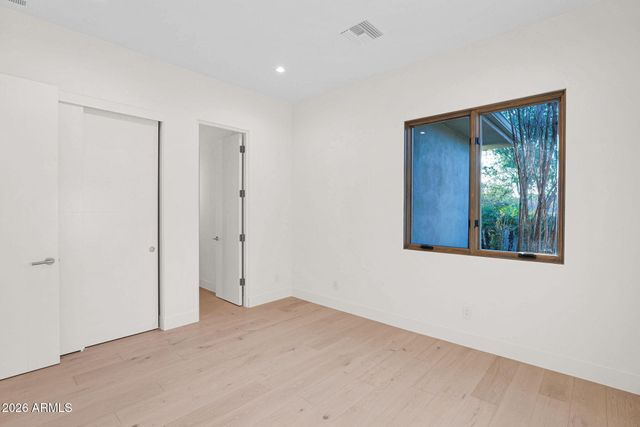 3434 E SAN CARLOS Place, Chandler, AZ 85249