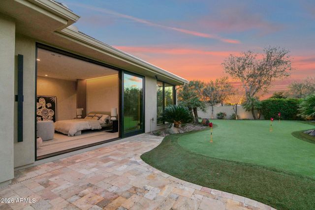 3434 E SAN CARLOS Place, Chandler, AZ 85249