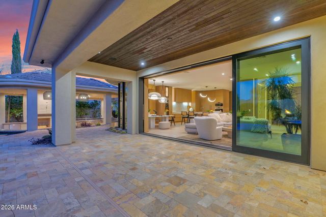 3434 E SAN CARLOS Place, Chandler, AZ 85249