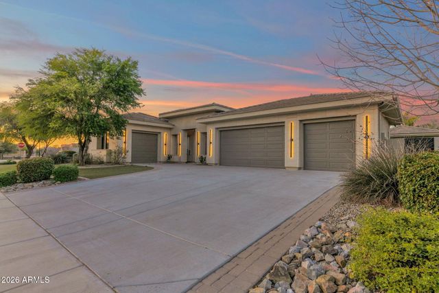 3434 E SAN CARLOS Place, Chandler, AZ 85249