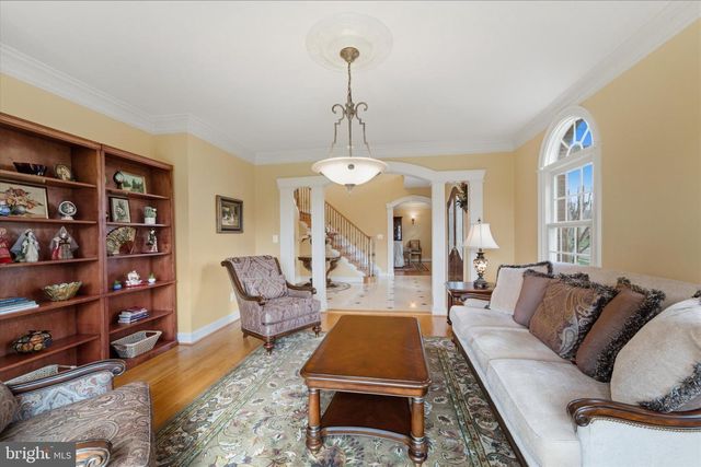 8382 PEDIGRUE CT, Gainesville, VA 20155