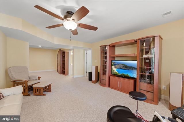 8382 PEDIGRUE CT, Gainesville, VA 20155