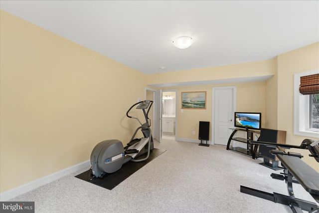 8382 PEDIGRUE CT, Gainesville, VA 20155