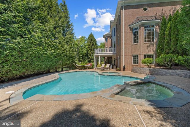8382 PEDIGRUE CT, Gainesville, VA 20155