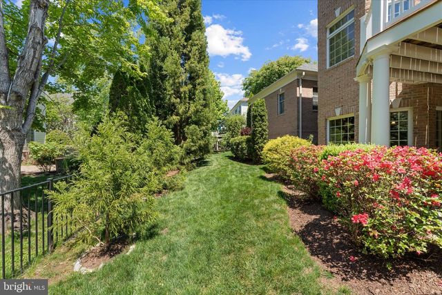 8382 PEDIGRUE CT, Gainesville, VA 20155