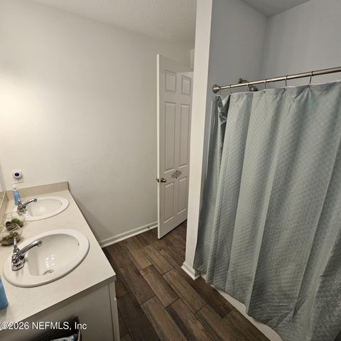 883 CEDAR SLOUGH Drive, Jacksonville, FL 32220