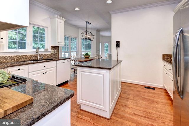 112 STONE BRG, Williamsburg, VA 23188