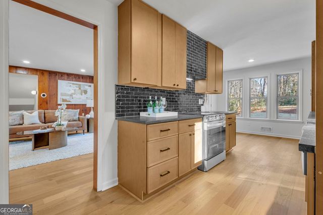 260 Devilla Trace, Fayetteville, GA 30214