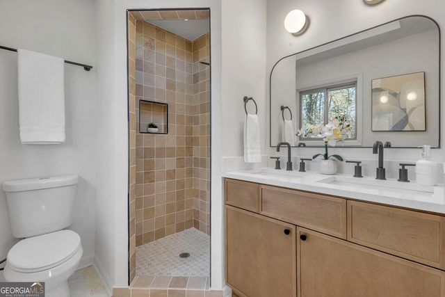 260 Devilla Trace, Fayetteville, GA 30214