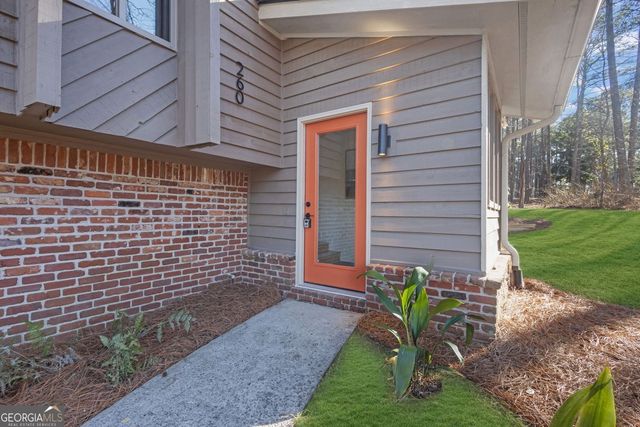 260 Devilla Trace, Fayetteville, GA 30214