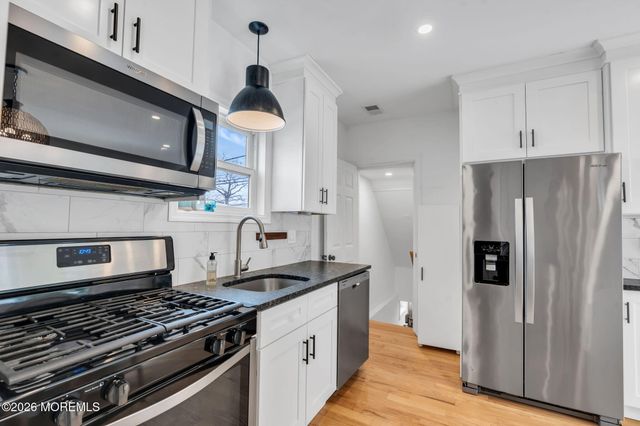 335 Hawthorne Avenue, Point Pleasant Beach, NJ 08742