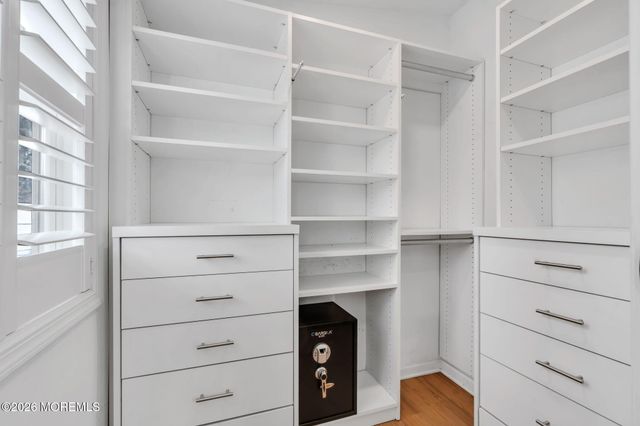 335 Hawthorne Avenue, Point Pleasant Beach, NJ 08742