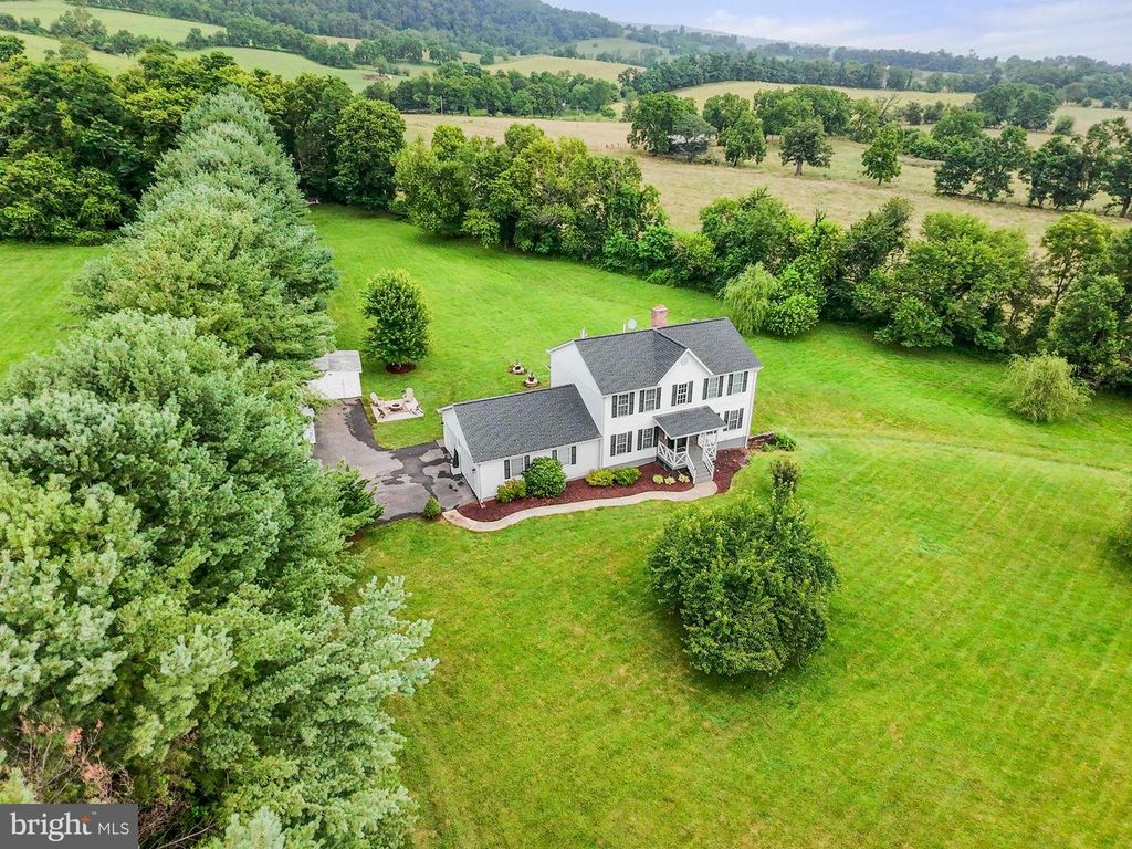34444 LEESBURG PIKE, Round Hill, VA 20141