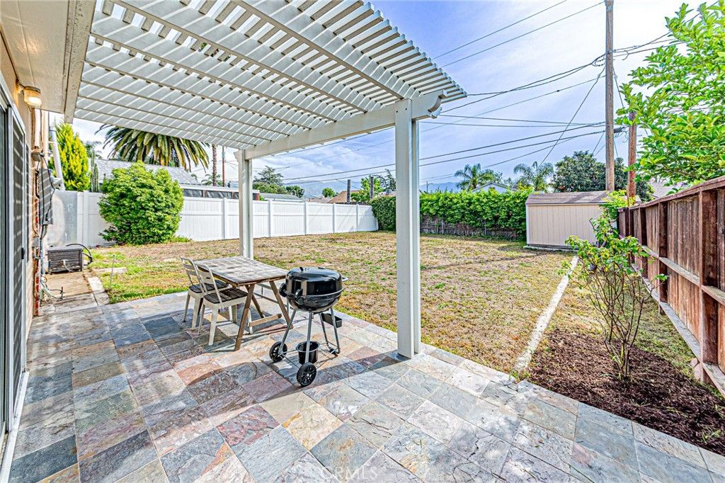 Image 27 of property listing at 1428 N Frederic Street, Burbank, CA 91505